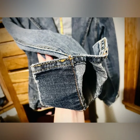 Small Level 99 Fitted Jean/Denim Jacket - Picture 5 of 8